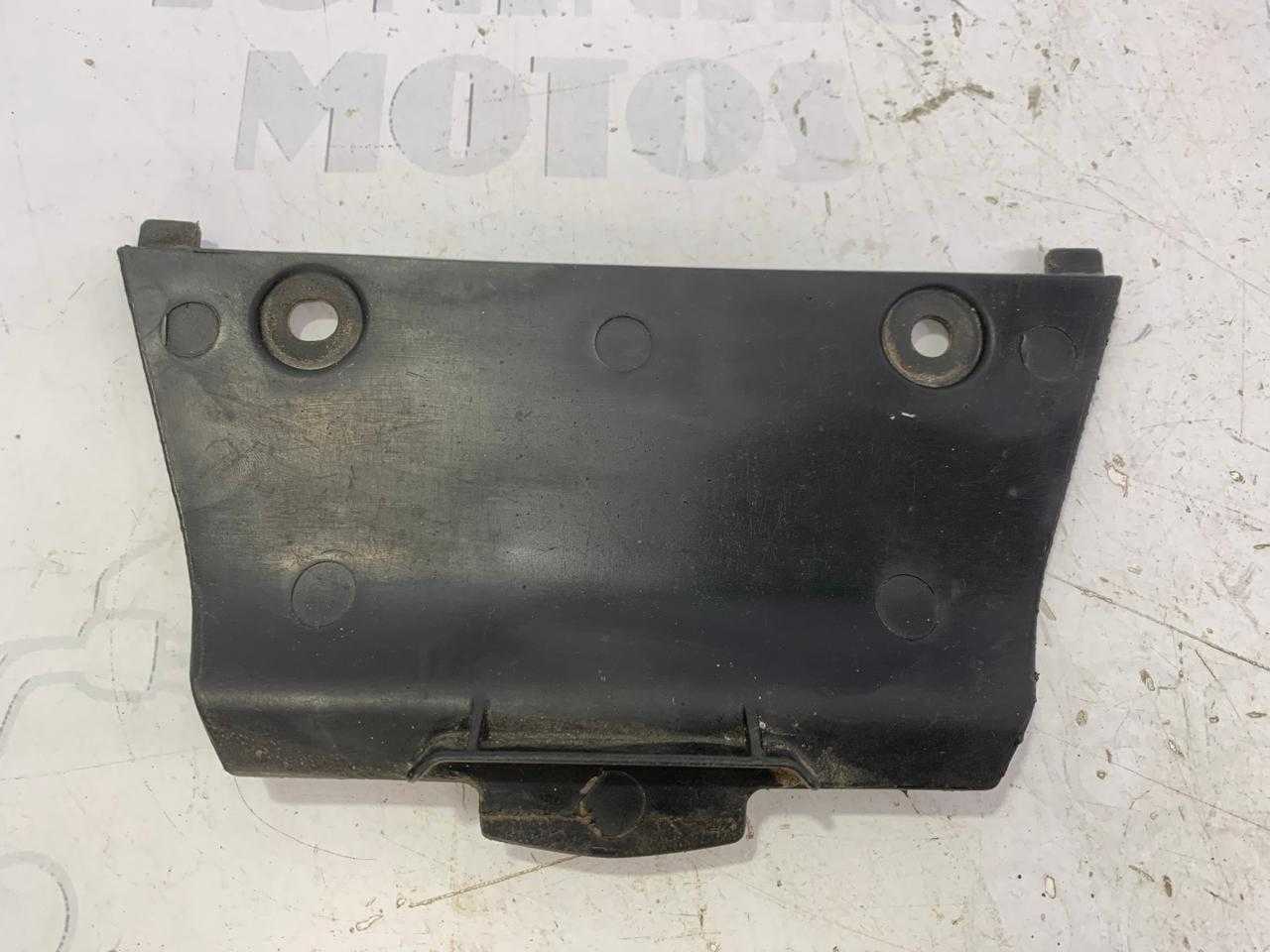 TAMPA PARALAMA TRASEIRO HONDA FAN 150 / FAN 160 / TITAN 150